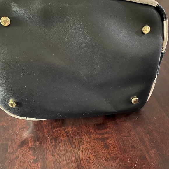 Betsey Johnson purse - Picture 5 of 12